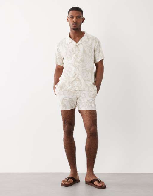 BOSS - Shorts de baño beis con estampado de hojas Piranha (parte de un conjunto), 2 de 5