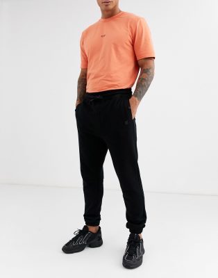 boss skyman joggers