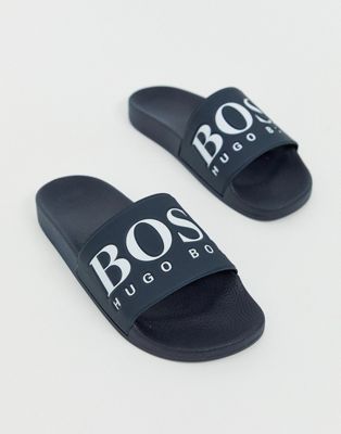 BOSS - Slippers met logo in marineblauw