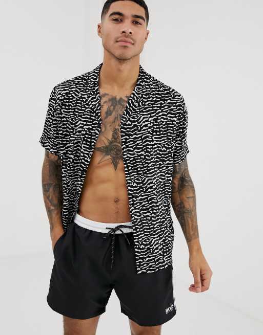BOSS – Star Fish – Svarta badshorts – Endast hos ASOS, 4 av 4
