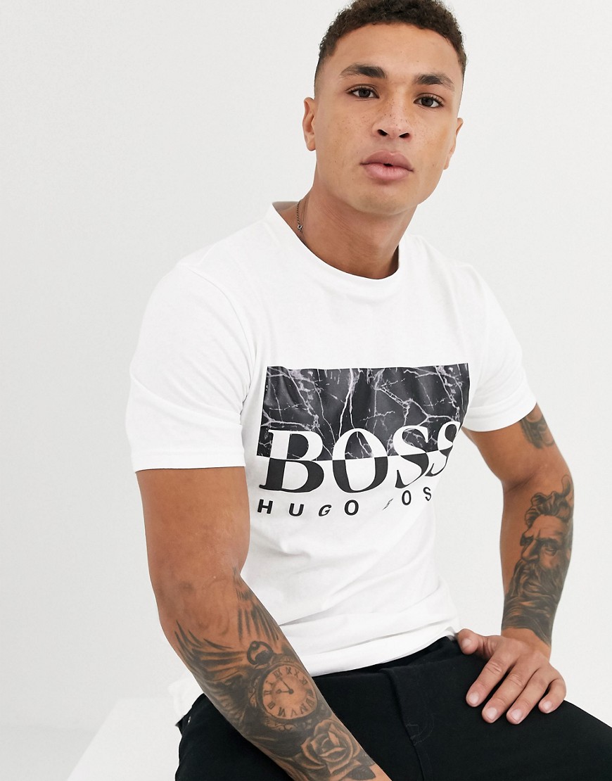 BOSS - Trek 4 - T-shirt con stampa marmo bianca con logo-Bianco