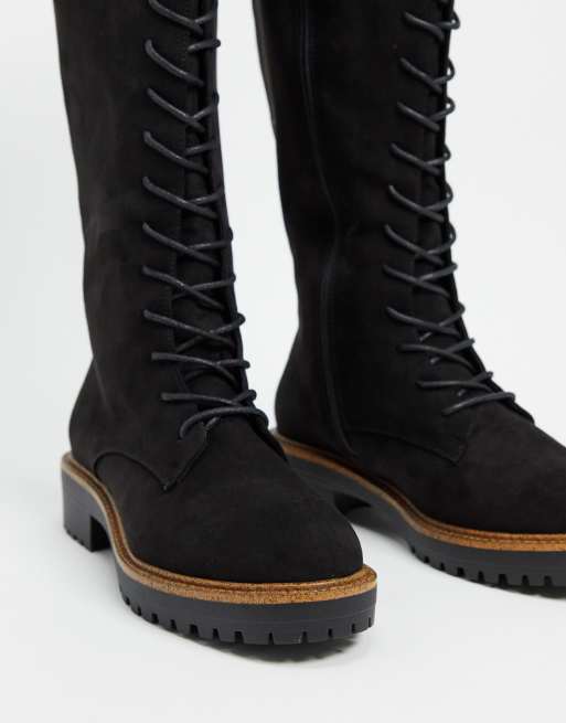 Botas altas con cordones gruesas de corte ancho Courtney de ASOS