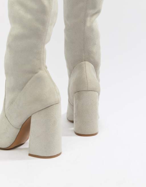 Botas altas hasta el muslo en punta Kera de ASOS DESIGN, 4 de 4