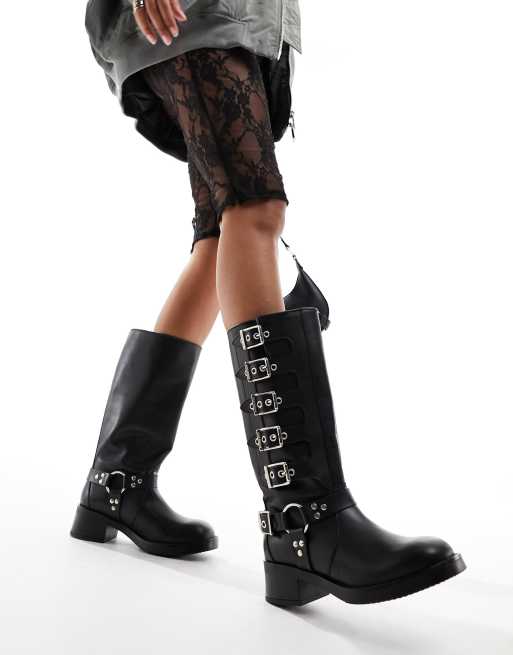 Botas biker negras de cuero con hebillas Battle de Steve Madden, 4 de 4