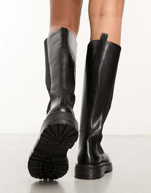 Botas Chelsea de caña alta negras de cuero Dana de WALK LONDON, 3 de 4