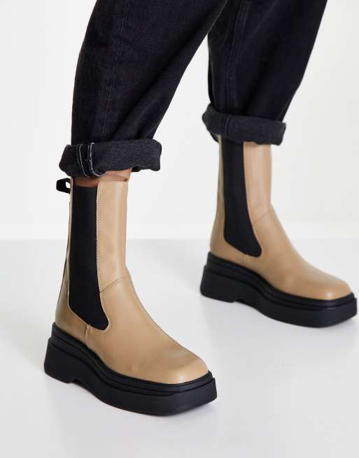 Botas Chelsea marrones con plataforma plana y elástico en el lateral de cuero Carla de Vagabond