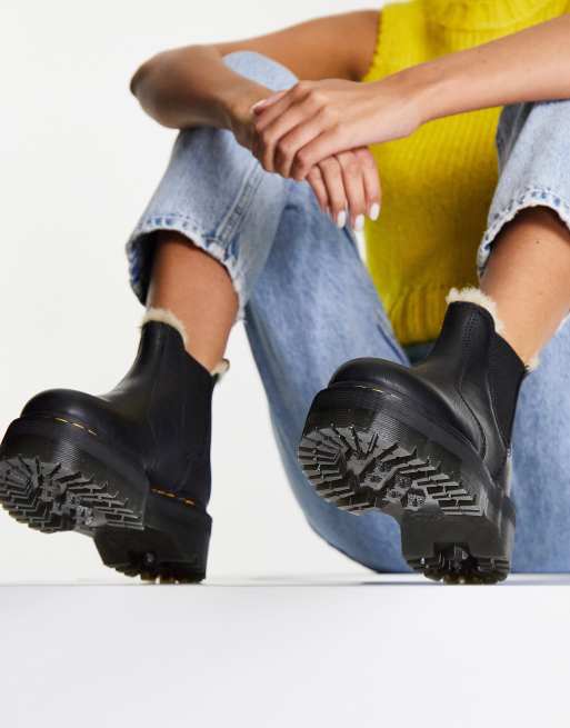 En la cabeza de cómo utilizar Susteen Botas Chelsea negras con forro de piel sintética 2976 Quad de Dr Martens |  ASOS