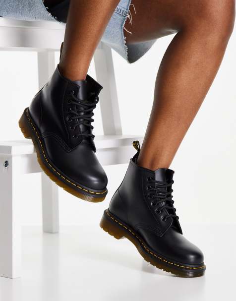 Botas negras 2024 dr martens mujer