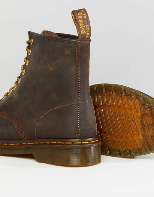 Botas con 8 ojales en marron 1460 de Dr. Martens ASOS