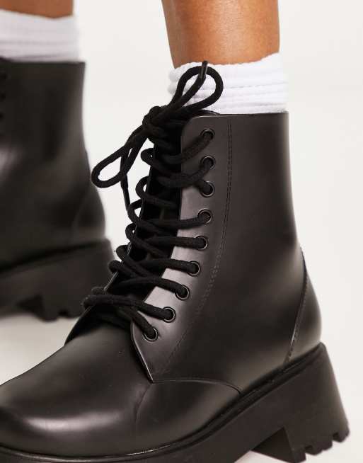 Botas de agua negras con suela gruesa y cordones Galaxy de ASOS DESIGN, 3 de 4