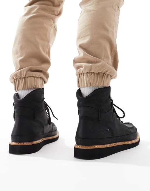 Botas de caña media negras con cordones Newmarket de Timberland, 2 de 4