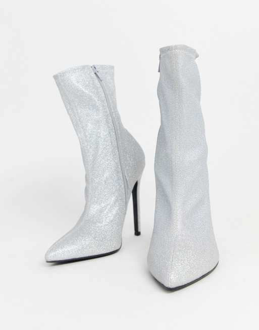 Botas de corte ancho estilo calcetín de tacón alto con brillantina plateada Esmerelda de ASOS DESIGN, 2 de 4