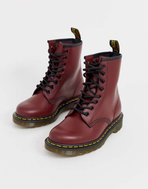 Dr 2025 martens cereza