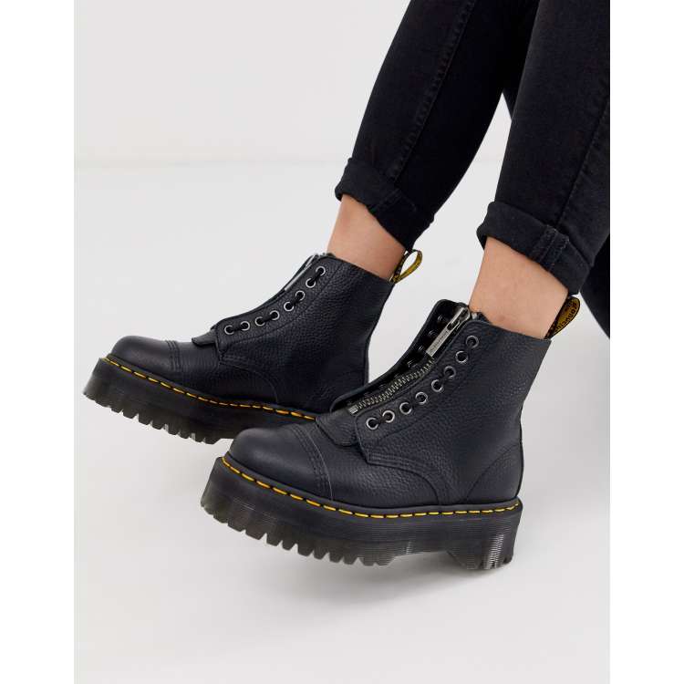 Botas de cuero cremallera y plataforma plana en negro granulado Sinclair de Dr Martens | ASOS