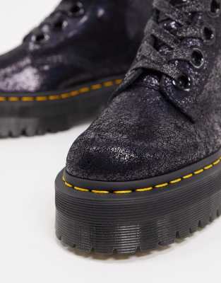 Botas de cuero negro agrietado Molly de Dr Martens