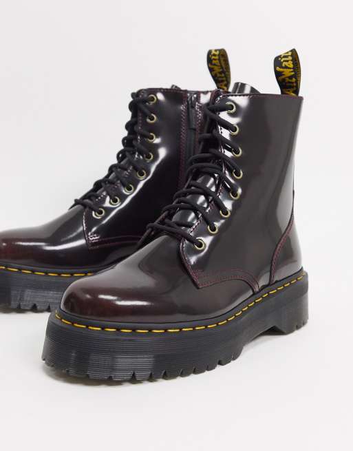 Dr martens 2025 negras plataforma rojo