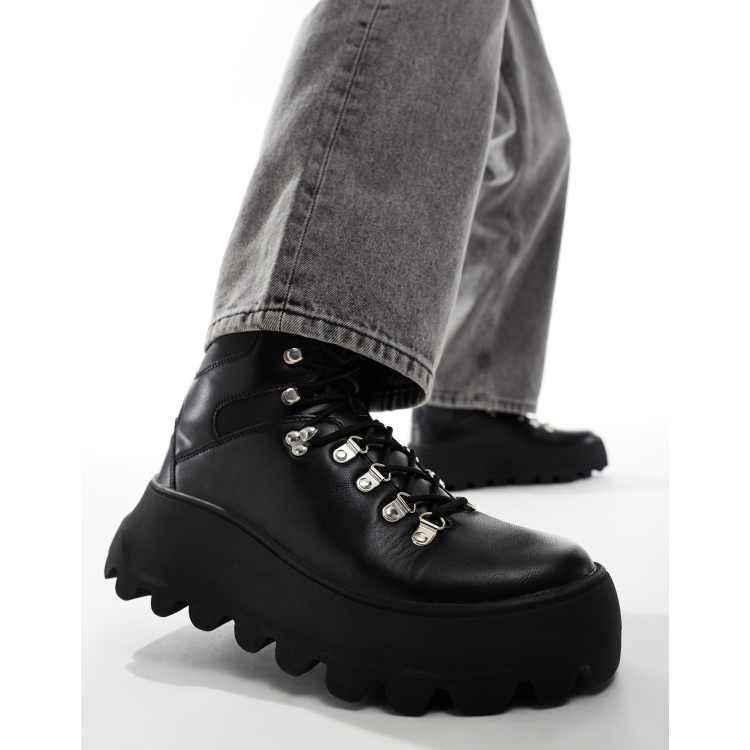 Botas de montaña negras con cordones y suela gruesa de ASOS DESIGN