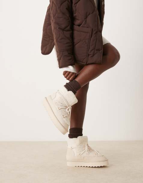 Botas de nieve color crema de antelina de New Look - view 1