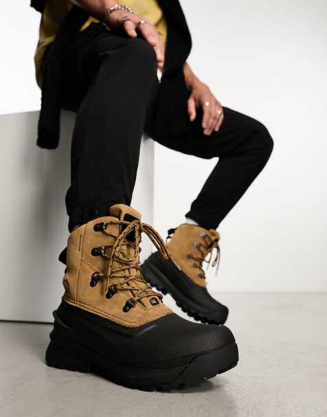 Botas de senderismo marrones y negras impermeables con cordones Chilkat V de The North Face - view 1
