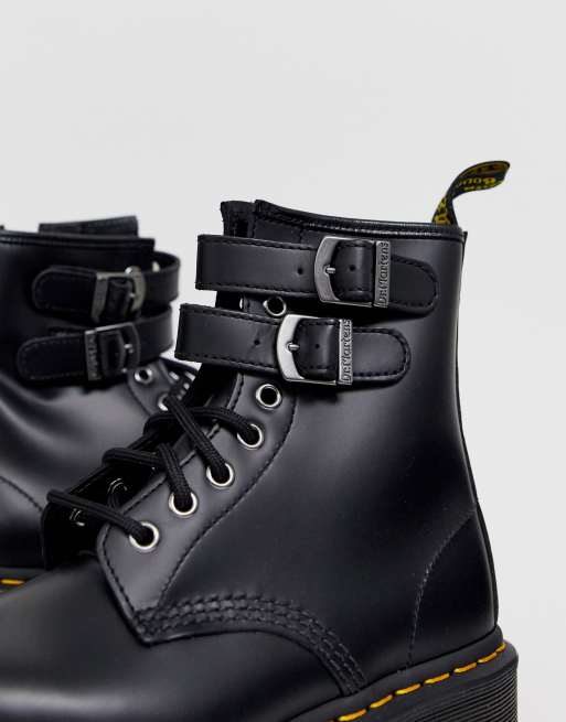 Botas gruesas con hebilla en cuero negro de Dr Martens ASOS