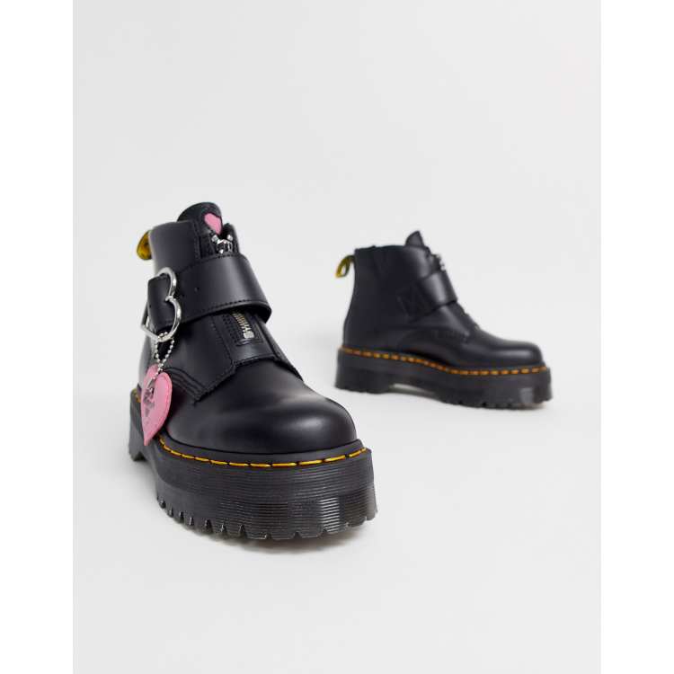 Botas gruesas con hebillas de Dr. Martens x Lazy Oaf ASOS