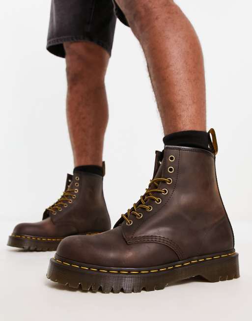 Asos dr martens hombre sale