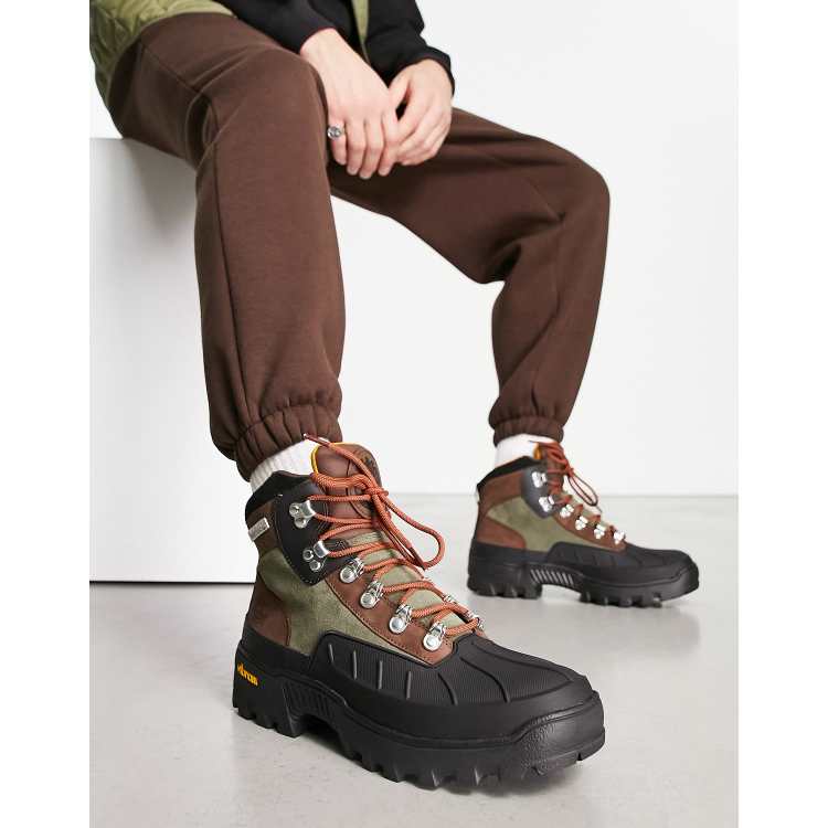 Jugar juegos de computadora ecuación Iluminar Botas marrón oscuro Vibram Euro Hiker WP de Timberland | ASOS