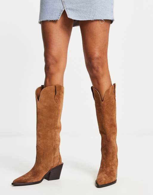 Botas marrones de estilo cowboy de de Mango | ASOS