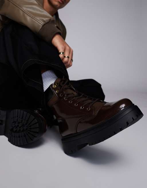 Botas marrones de estilo worker con cordones, suela gruesa y acabado pulido de ASOS DESIGN, 4 de 4