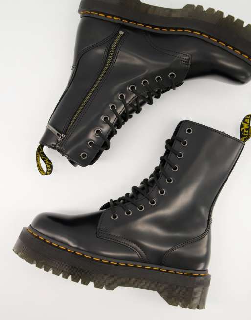 Dr martens best sale 10 ojales