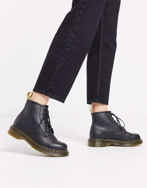 con ojales Vegan 101 Dr Martens | ASOS