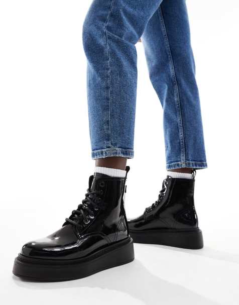 Botas negras con cordones de charol Harlow de Levi's - view 1