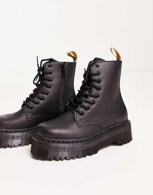 Suela de best sale dr martens