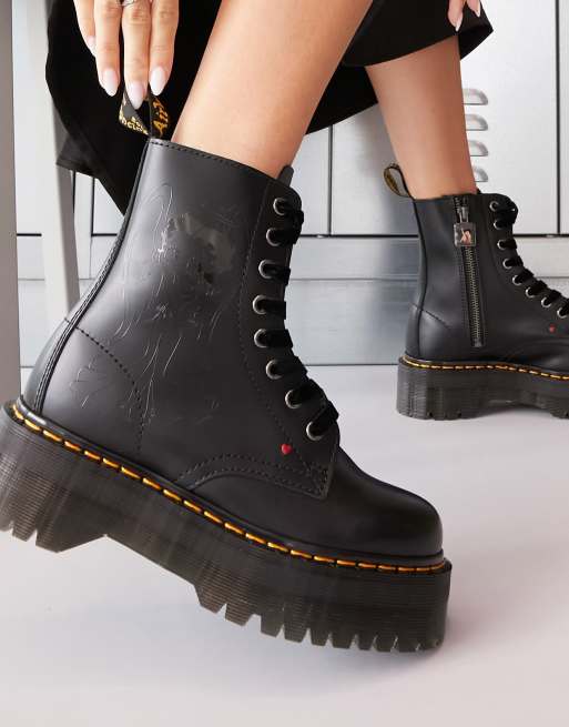 Botas negras con suela gruesa Jadon de Dr Martens x Betty Boop ASOS