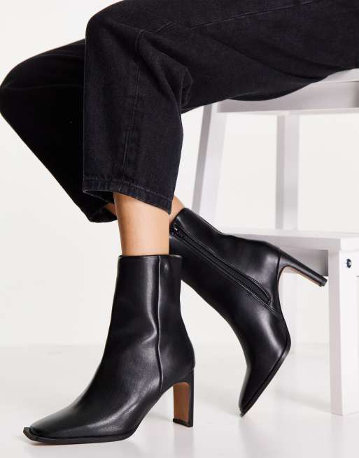 Botas negras con tacón de ASOS DESIGN | ASOS