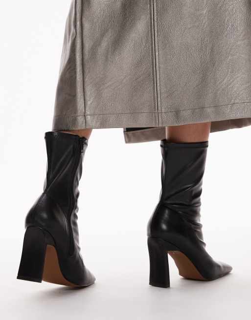 Botas negras de tacón alto con puntera fina Orry de Topshop, 4 de 4