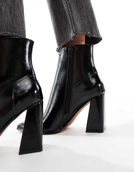 Botas negras de tacón con puntera cuadrada de New Look, 3 de 4