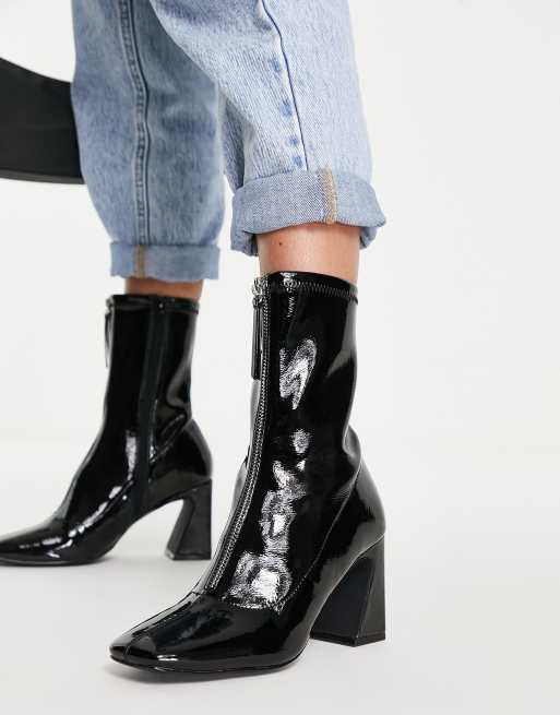 Botas negras estilo calcetín con cremallera en la parte delantera Relative de ASOS DESIGN