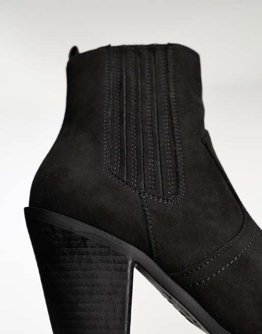 Botas negras estilo wéstern con tacón de New Look, 4 de 4
