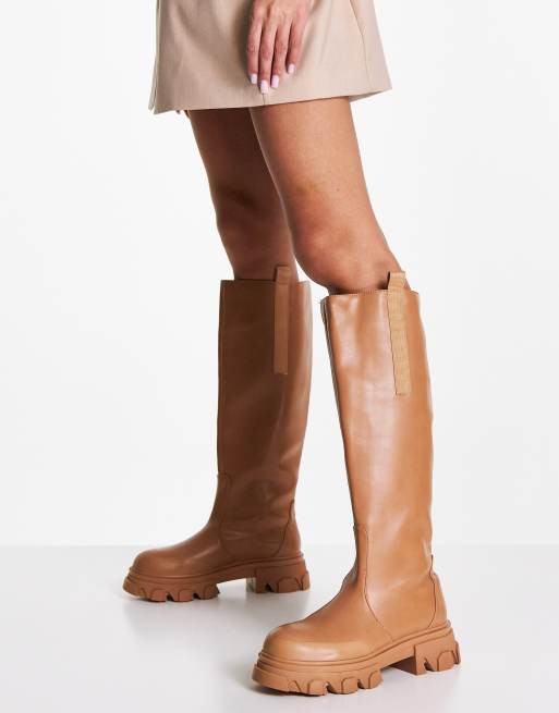 Botas planas camel hot sale