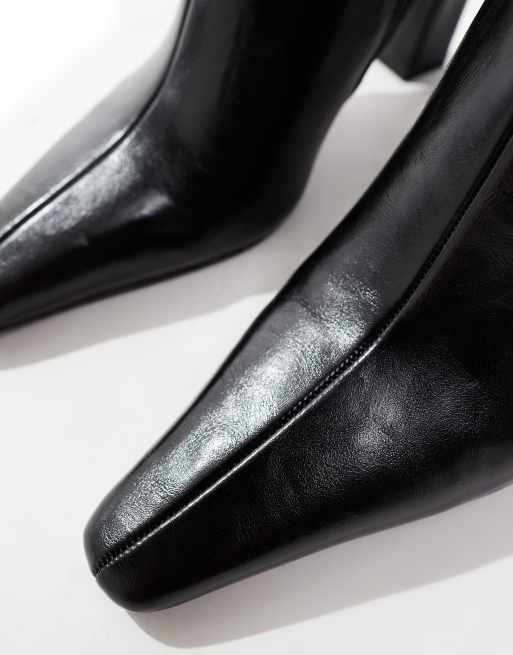 Botas por encima de la rodilla negras con tacón en ángulo Karlie de ASOS DESIGN, 3 de 4