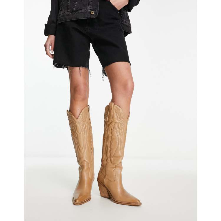 Botas por la rodilla color camel estilo w stern de cuero New Kole