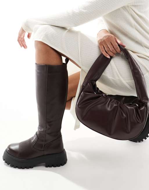 Botas por la rodilla marrones con suela gruesa plana Corey de ASOS DESIGN, 4 de 4