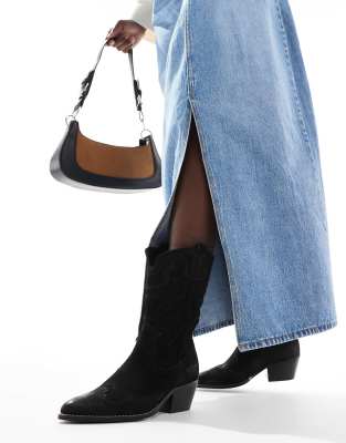 Botas por la rodilla negras estilo cowboy de cuero Soho de Off The Hook - view 1