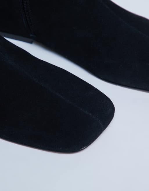 Botas por la rodilla negras planas de ante auténtico Tess de Topshop, 3 de 4