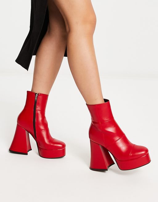 Botas con plataforma tacón acampanado de poliuretano Lamoda | ASOS