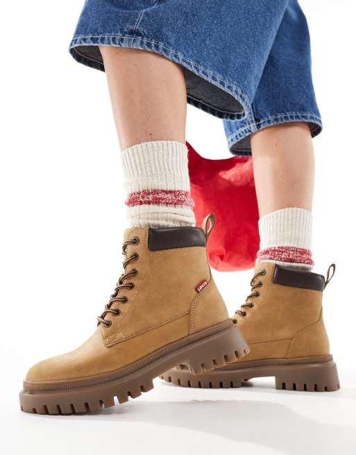 Botas tostadas con cordones y etiqueta roja del logo Lennox de Levi's