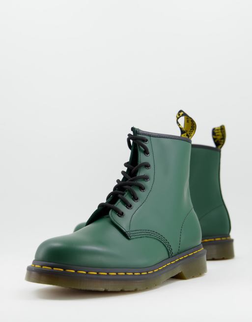 Botas verde suave con 8 ojales 1460 de Dr Martens