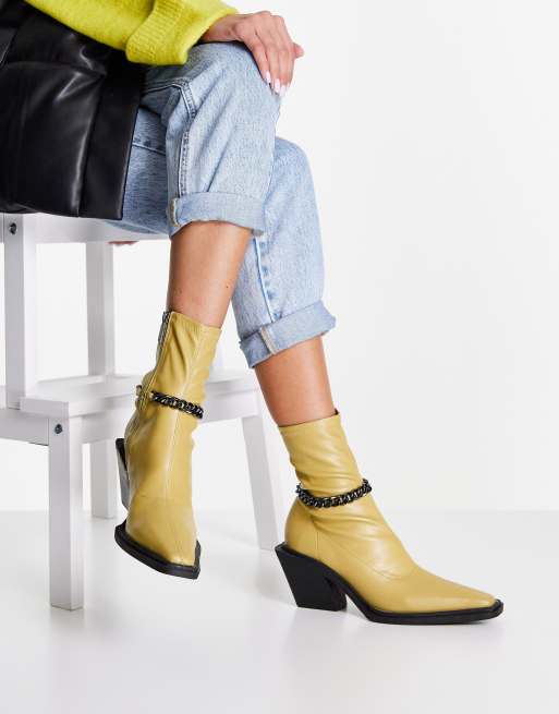 Botas verdes de estilo western con detalle de cadena Rally de ASOS DESIGN