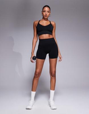 Bo&tee Define Sports Bra In Black
